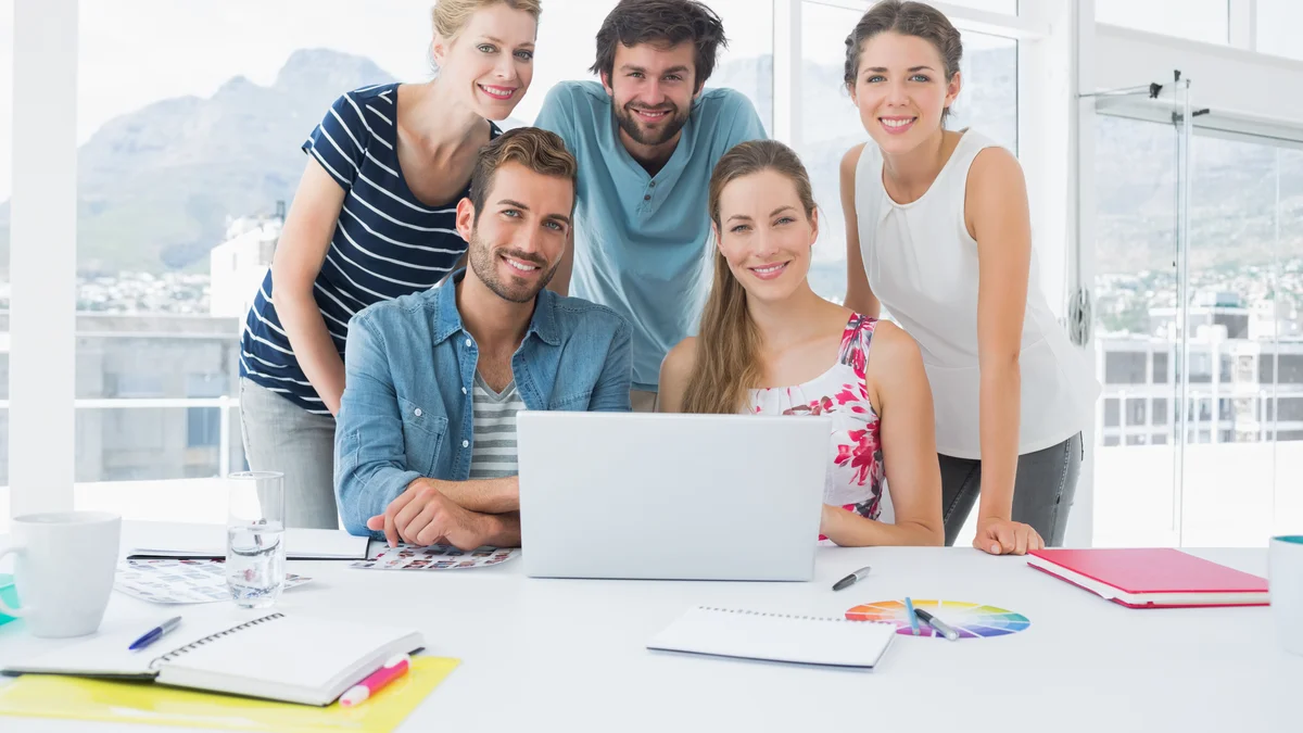 Cum să optimizezi footer-ul și header-ul unui website pentru SEO